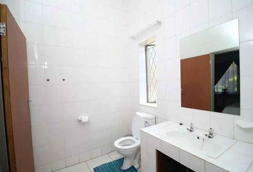 Aamiaismajoitus (B&B) Waterfall Guesthouse