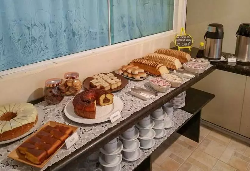 ホテル Costa Serena