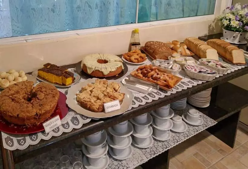 ホテル Costa Serena