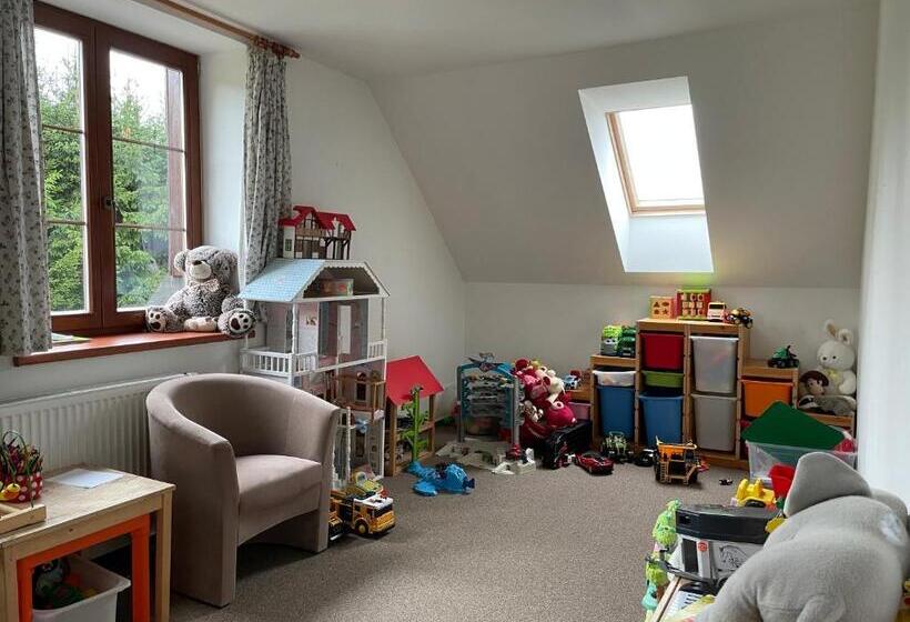 فندق Penzion Pod Dratnikem