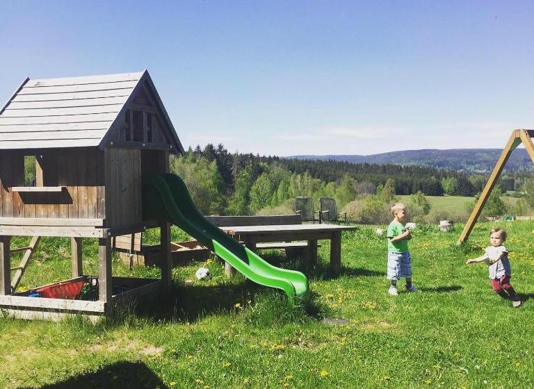 فندق Penzion Pod Dratnikem