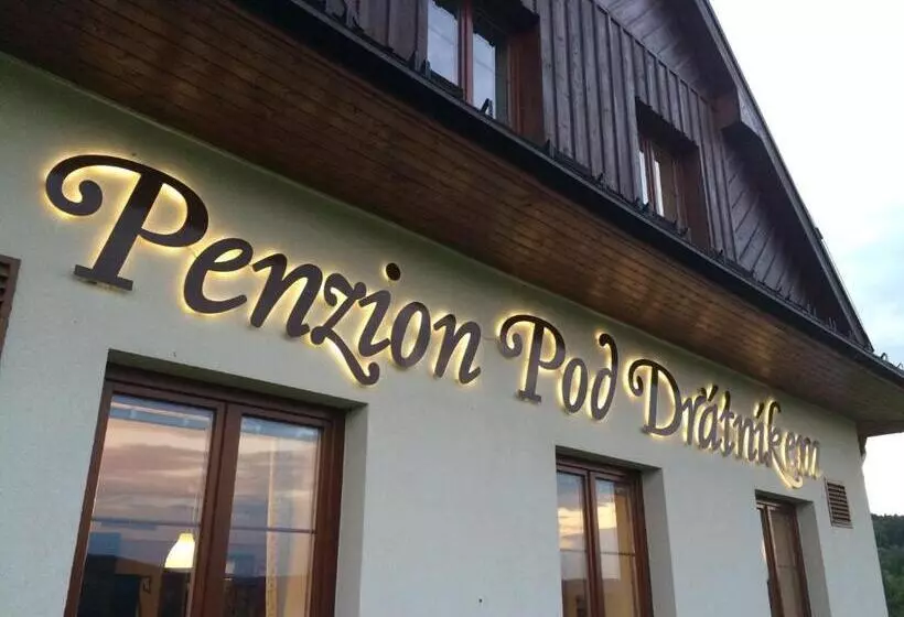 ホテル Penzion Pod Dratnikem