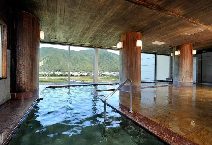 Ryokan Riverside Uedakan