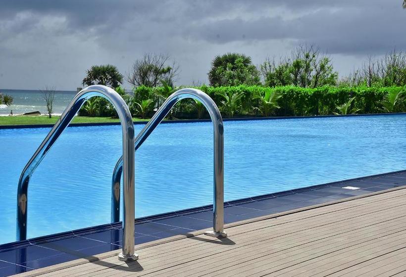 Trincomalee Beach Resort & Spa