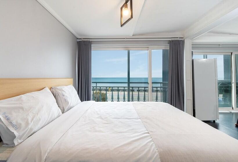 Donghae Donghaeleulkeulida Pension