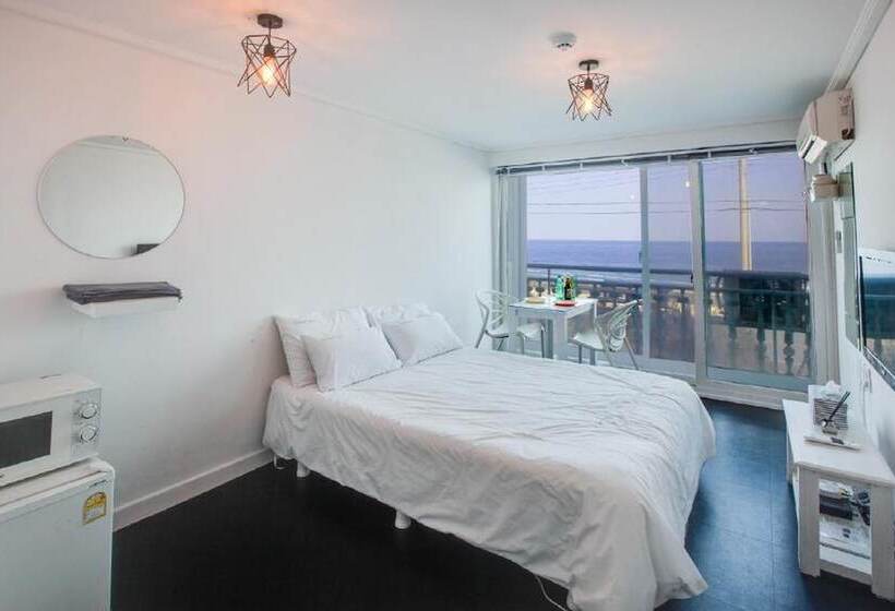 Donghae Donghaeleulkeulida Pension