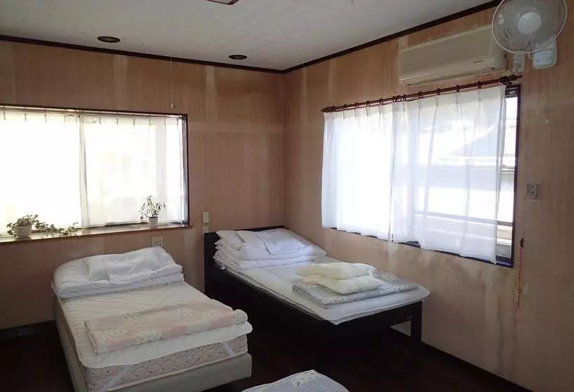 ユースホステル Kumano Backpackers