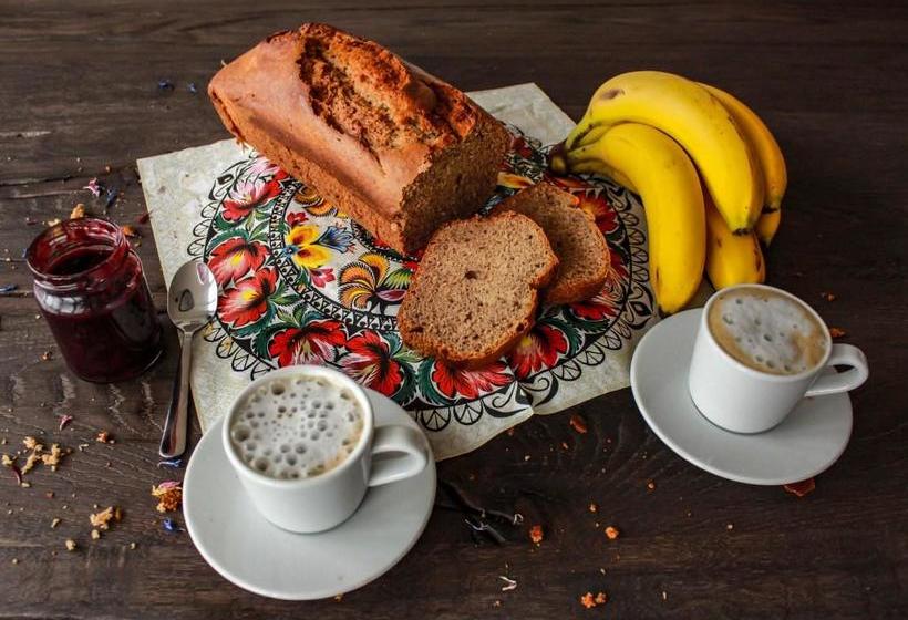 הוסטל The Nest @ Cebu