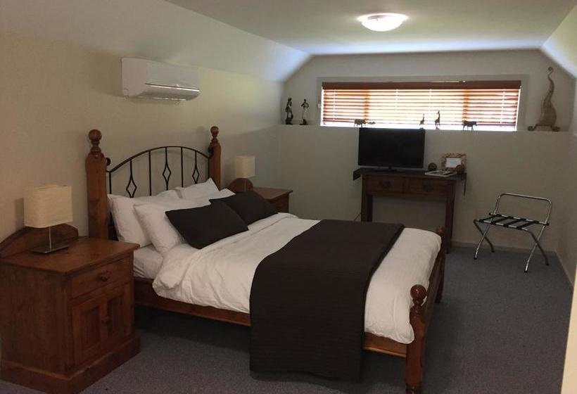 住宿加早餐 Atina Rocks Country Homestead