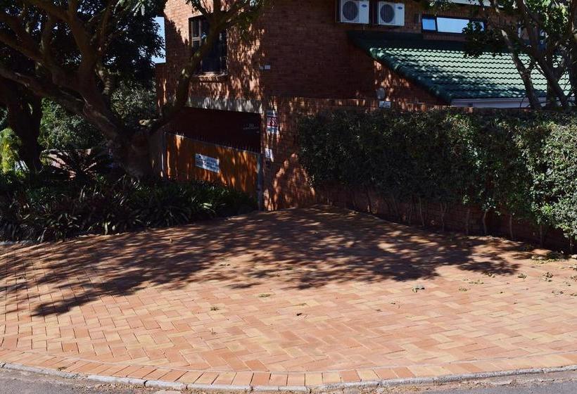 住宿加早餐  Ginaz Bnb