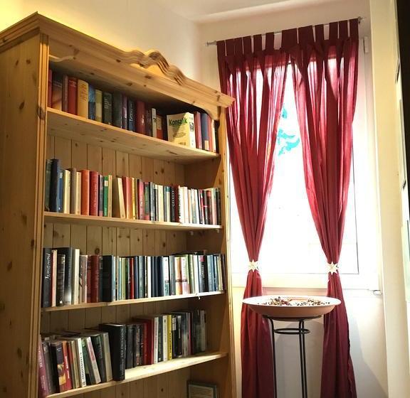 مبيت وإفطار Zur Reblaus