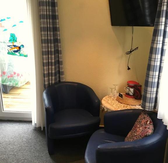 مبيت وإفطار Zur Reblaus