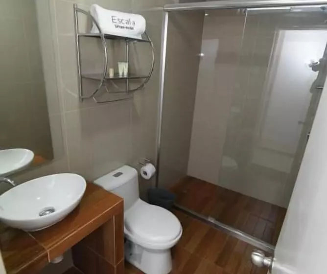 هتل Escala Urban