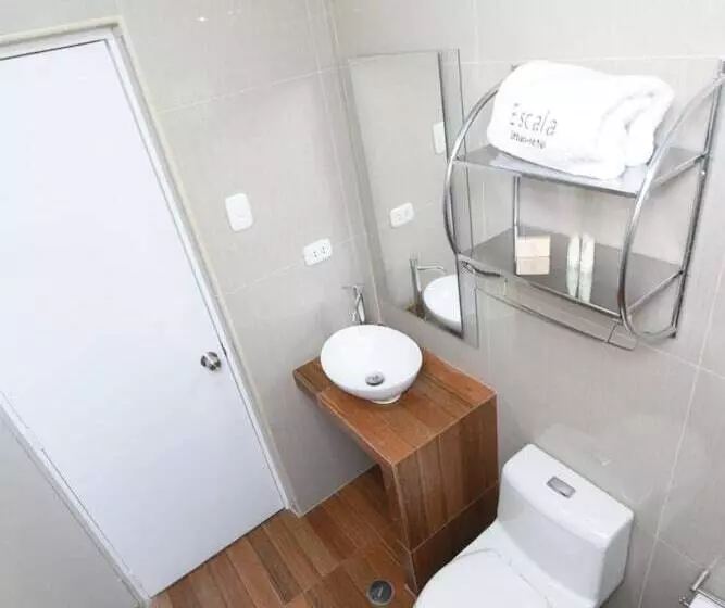 هتل Escala Urban