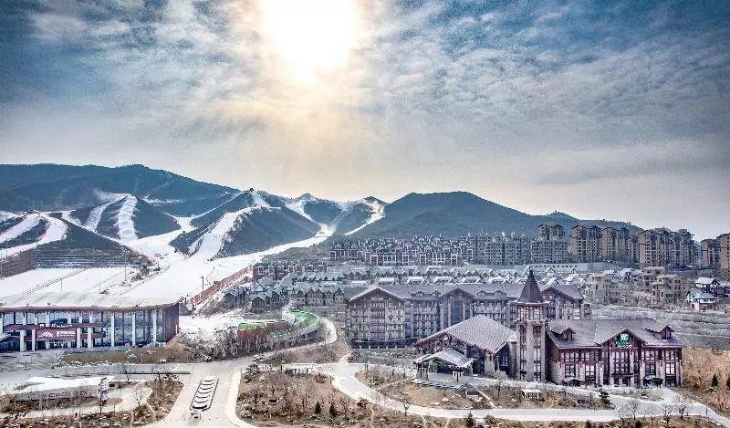 ホテル Holiday Inn Resort Zhangjiakou Chongli By Ihg