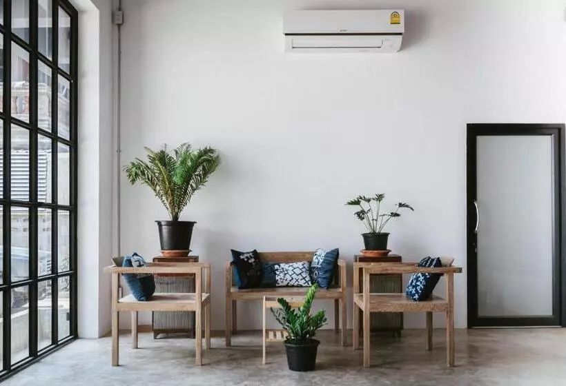 هتل Hug Inn Phrae