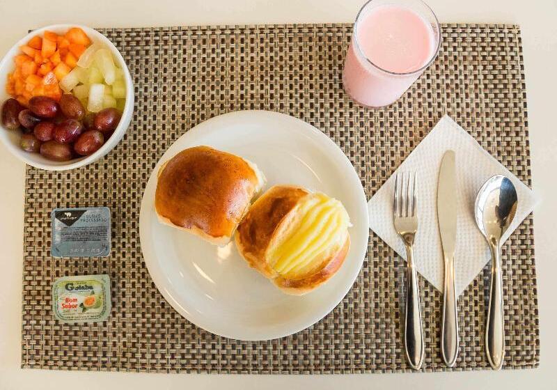 Отель Ibis Lorena  Circuito Da Fe