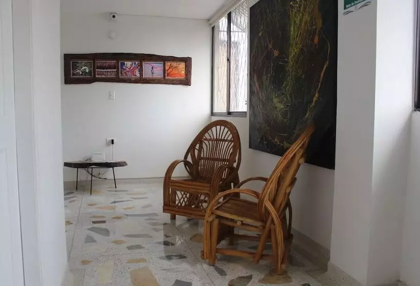 ホテル Iraka Zenu