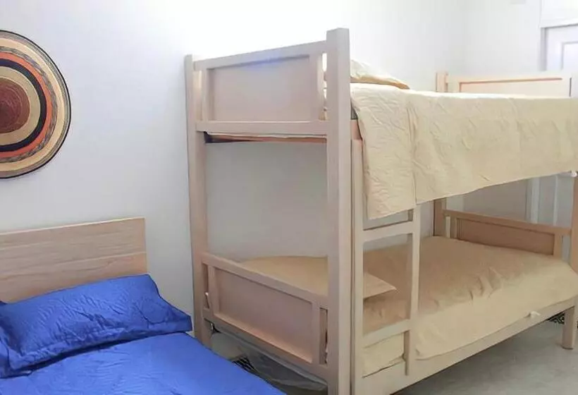 ホテル Iraka Zenu