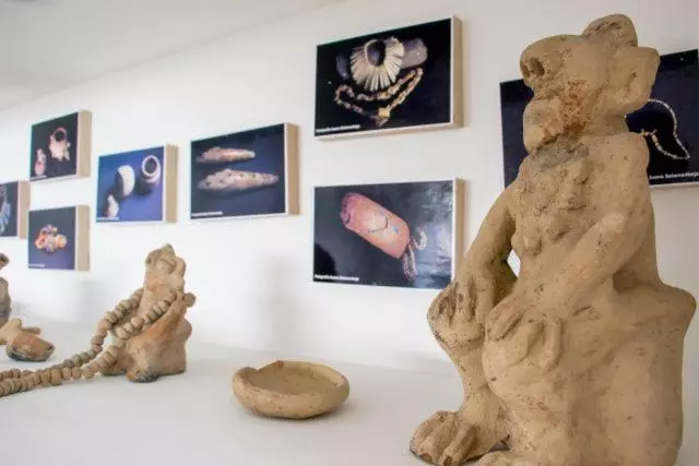 ホテル Iraka Zenu