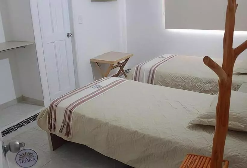 ホテル Iraka Zenu