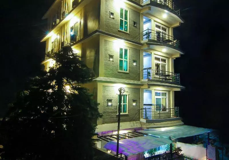 هتل Lakeside Pvt. Ltd