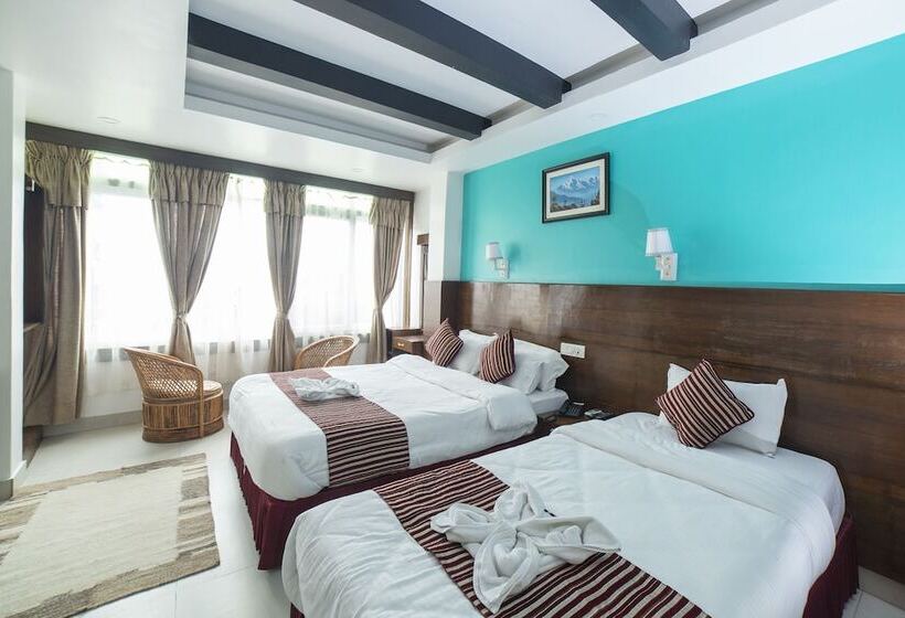 هتل Lakeside Pvt. Ltd