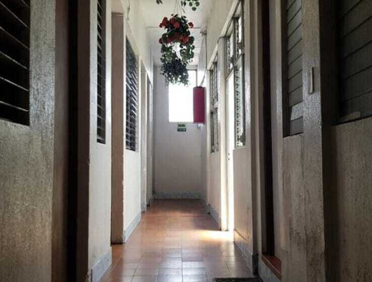 هتل Metropolitano