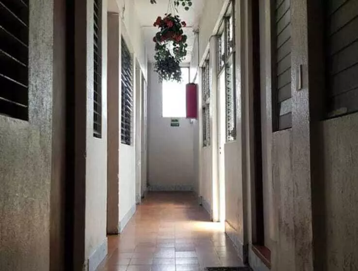 هتل Metropolitano