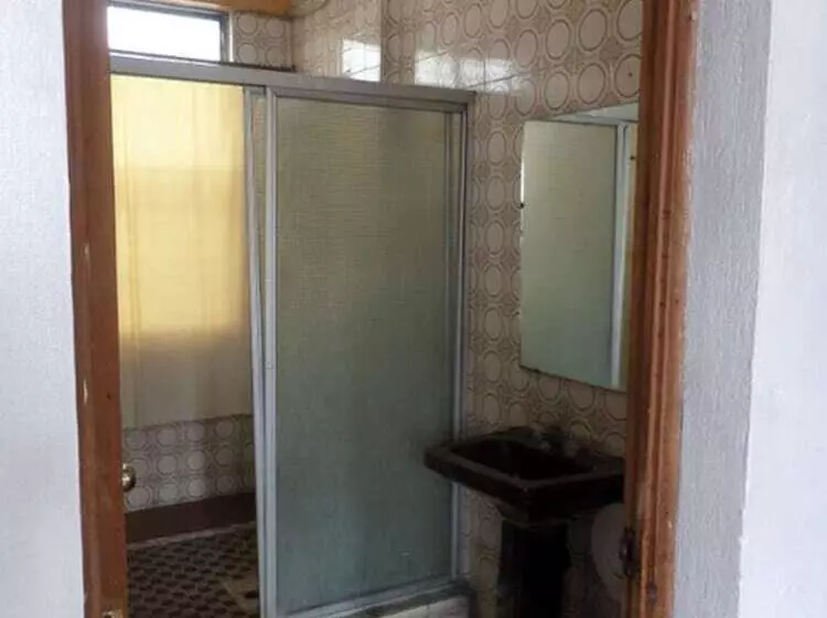 هتل Metropolitano