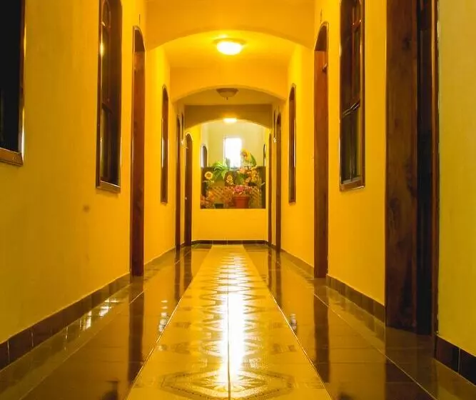 هتل Santa Maria
