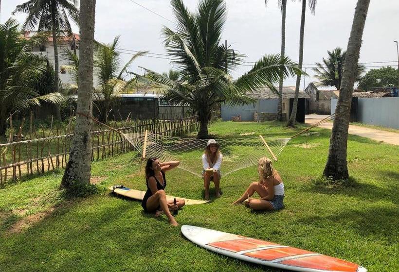 Mellow Hostel Sri Lanka