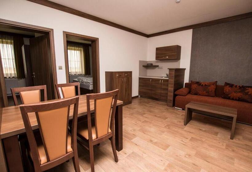 Курорт Wellness Penzion Medličky