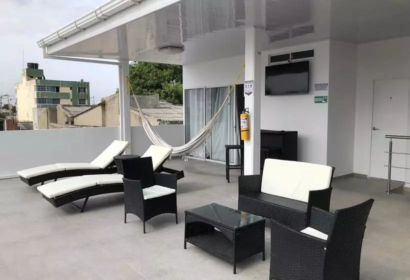 Sashii Hostel & Boutique