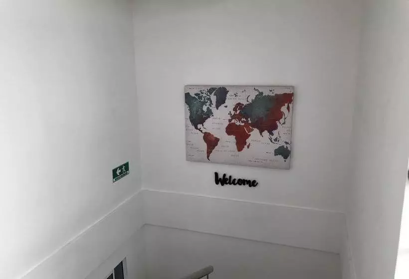 Sashii Hostel & Boutique