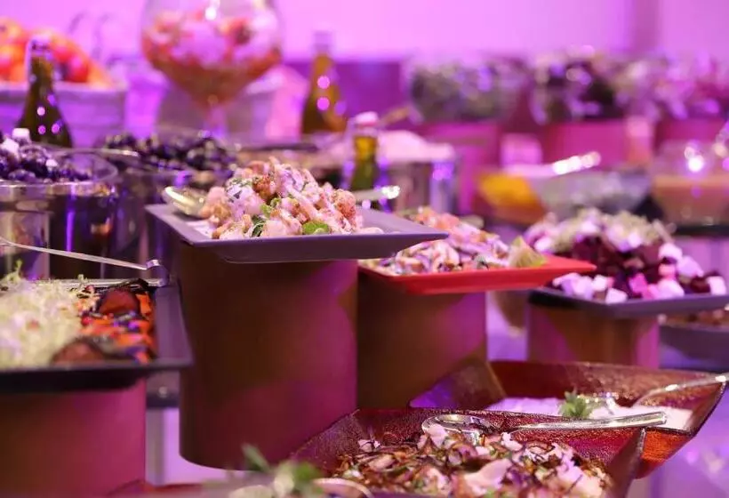 Somewhere Hotel Al Ahsa