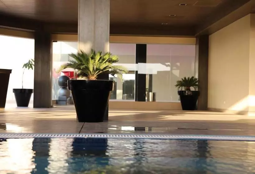 Somewhere Hotel Al Ahsa