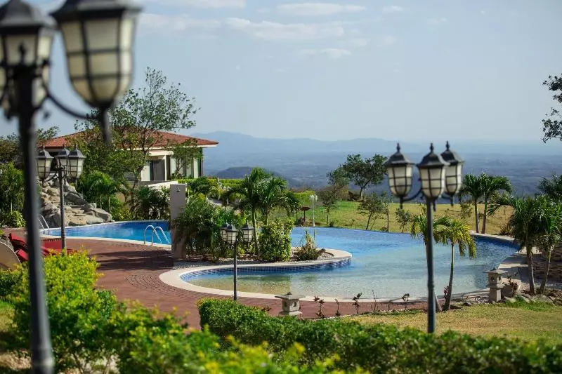 Vida Mountain Resort & Spa Adults Only