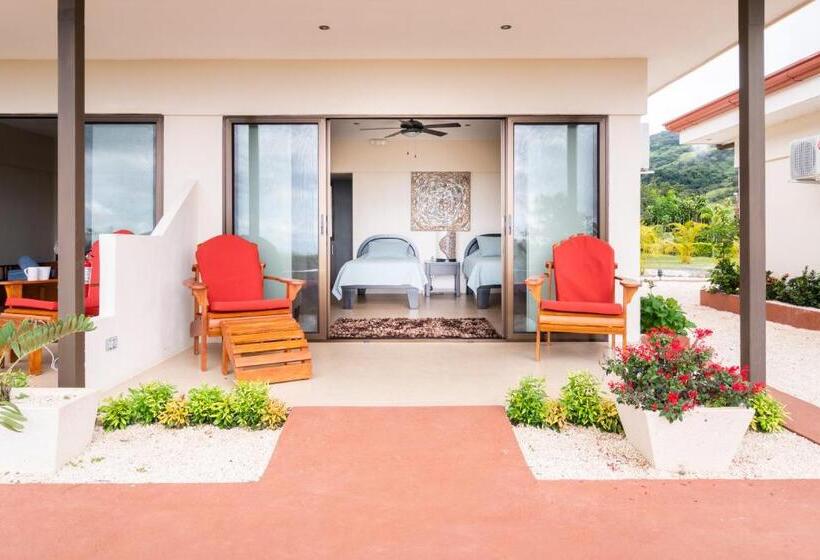 Vida Mountain Resort & Spa Adults Only