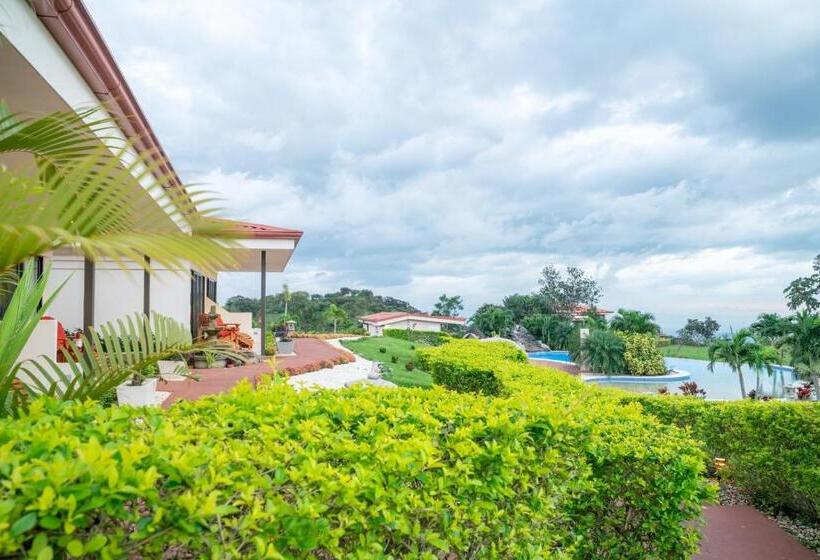 Vida Mountain Resort & Spa Adults Only