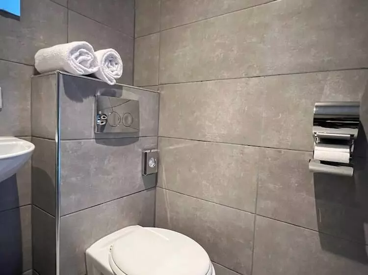 Hotelli Amsterdam Lake