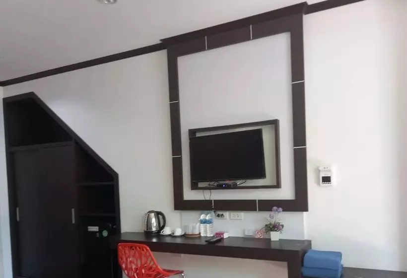 هتل Blue Orchid Resort Trang