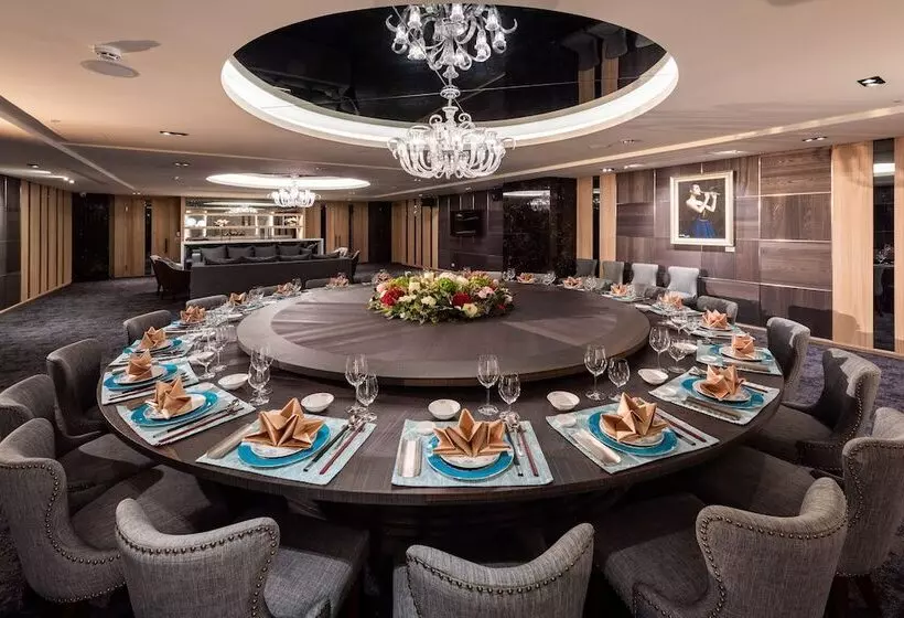 هتل Chateau Anping