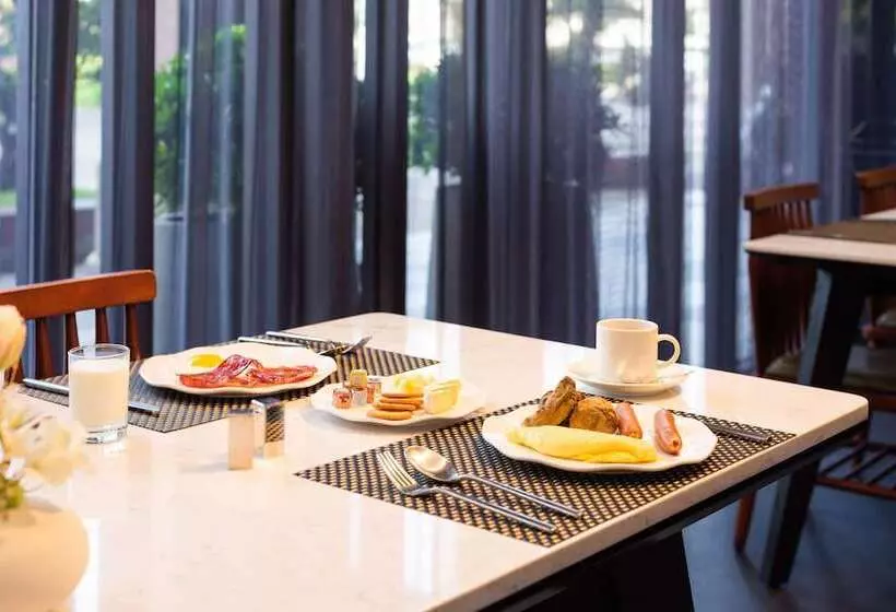 هتل Chateau Anping