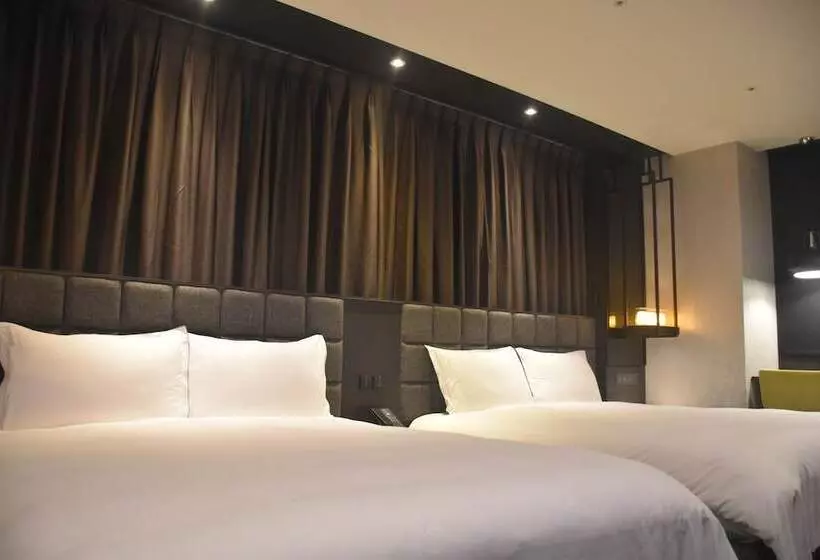 هتل Chateau Anping