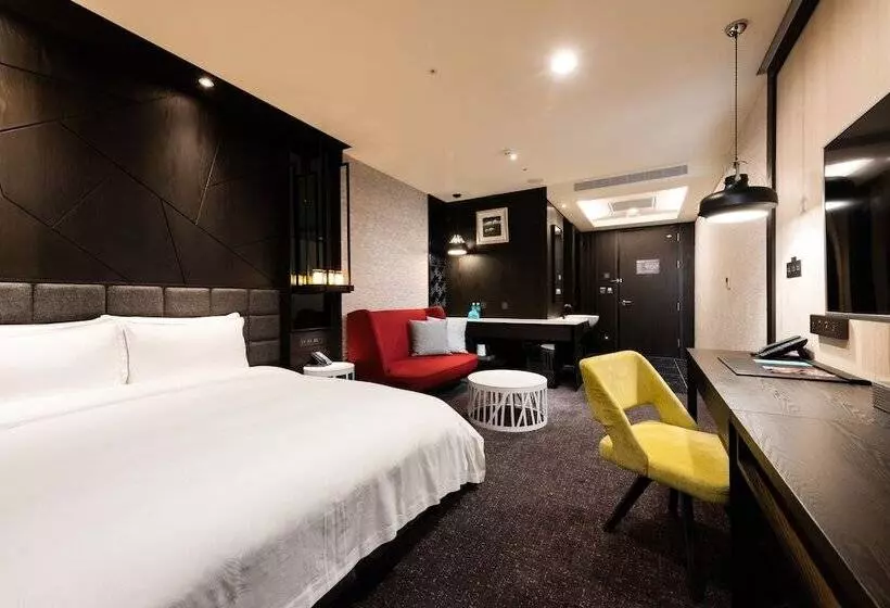 هتل Chateau Anping