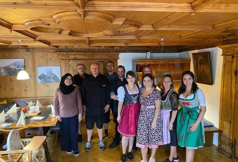 ホテル Gasthaus Rössle