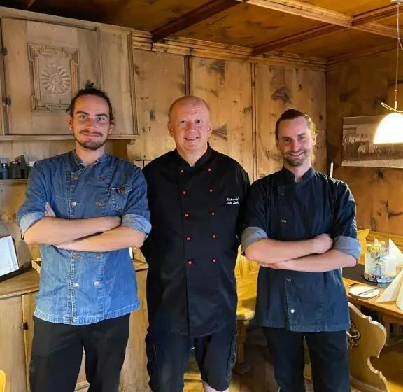 ホテル Gasthaus Rössle