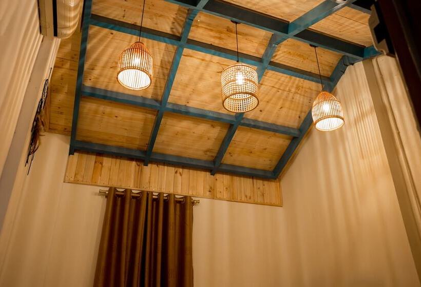 هتل Kha Hostel & Cafe