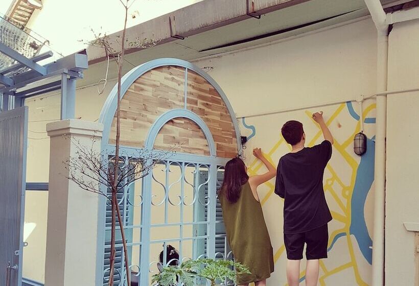 هتل Kha Hostel & Cafe